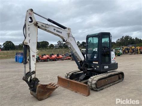 bobcat e55 compact excavator|used e55 bobcat by owner.